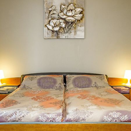 Popa Apartment Sofia Ngoại thất bức ảnh