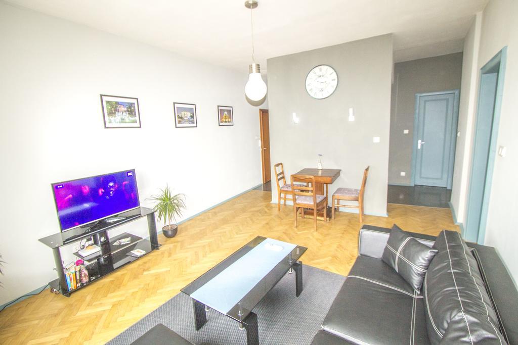 Popa Apartment Sofia Ngoại thất bức ảnh