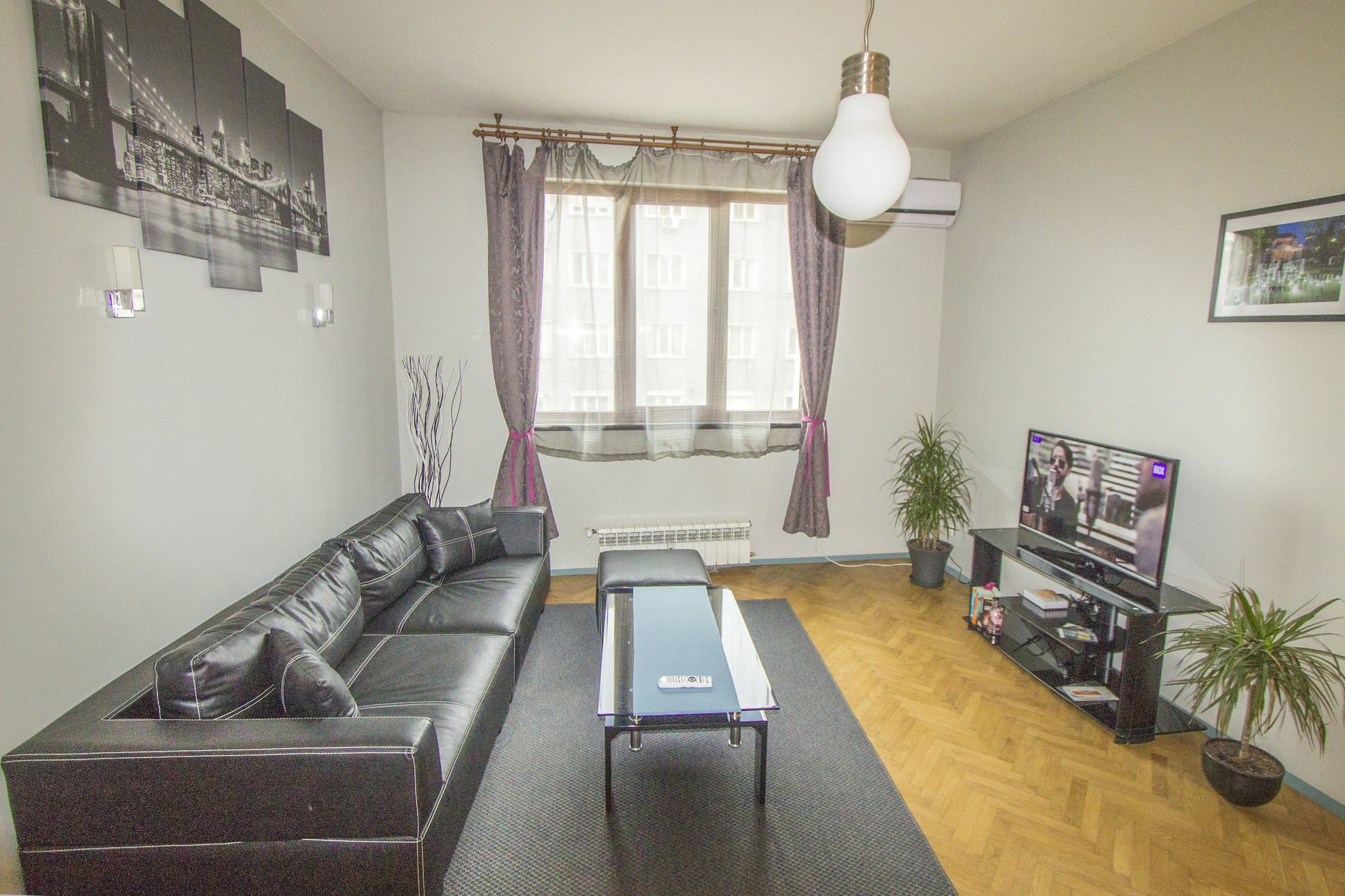 Popa Apartment Sofia Ngoại thất bức ảnh